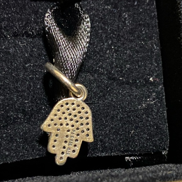 Pandora charm - Picture 3 of 5